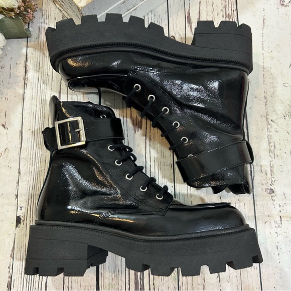 COOPERATIVE Tania Buckled rare platform chunky buckle boots NEW - Picture 8 of 11